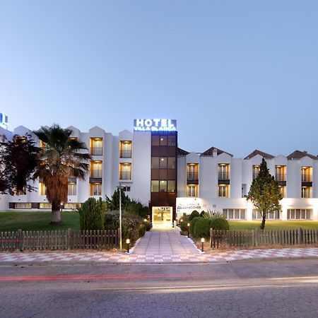 Hotel Villa Blanca Albolote Exteriör bild